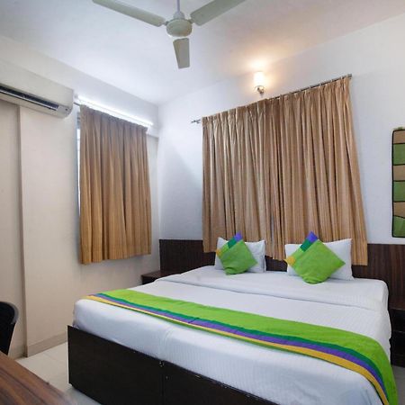 Treebo Park View Hadapsar Hotel Pune Exterior photo
