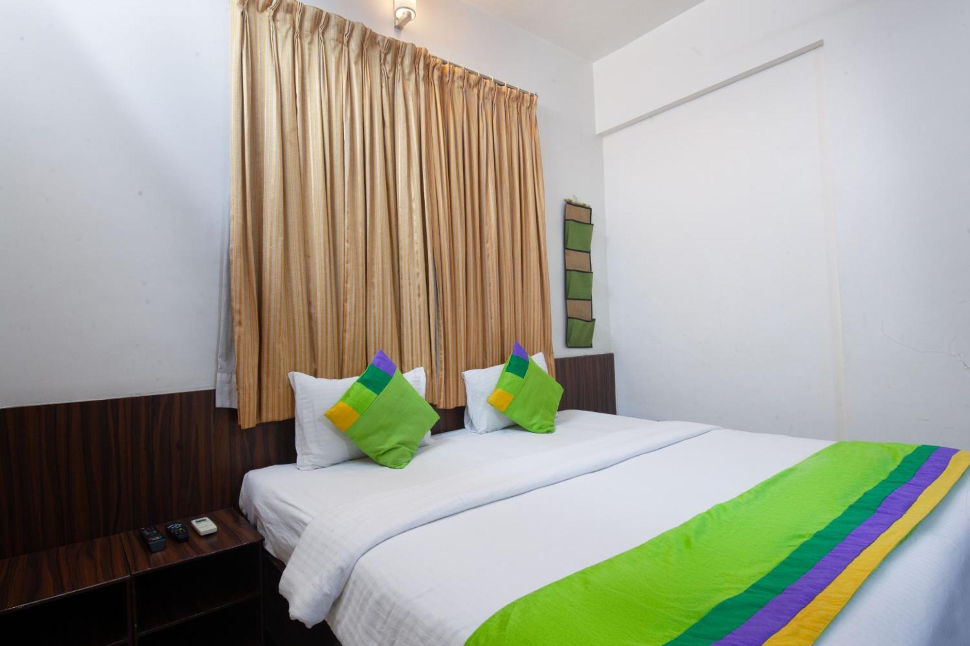 Treebo Park View Hadapsar Hotel Pune Exterior photo