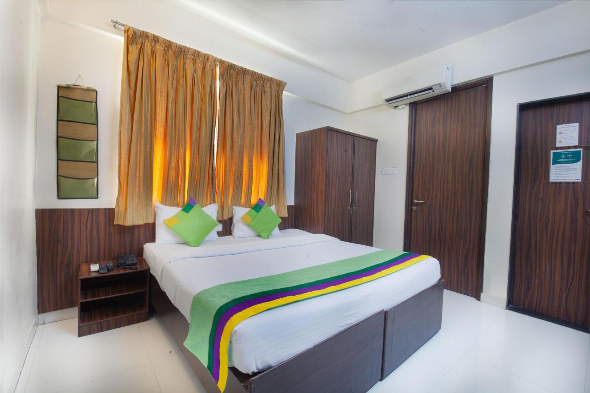 Treebo Park View Hadapsar Hotel Pune Exterior photo