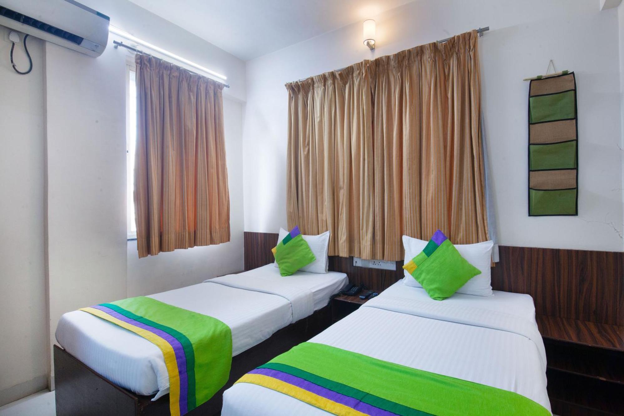Treebo Park View Hadapsar Hotel Pune Exterior photo